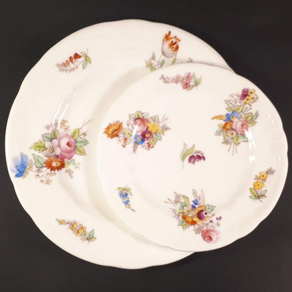 Vintage Coalport TRIO Floral Tea Cup , Saucer & plate pattern A.D 1750 - Picture 7 of 8